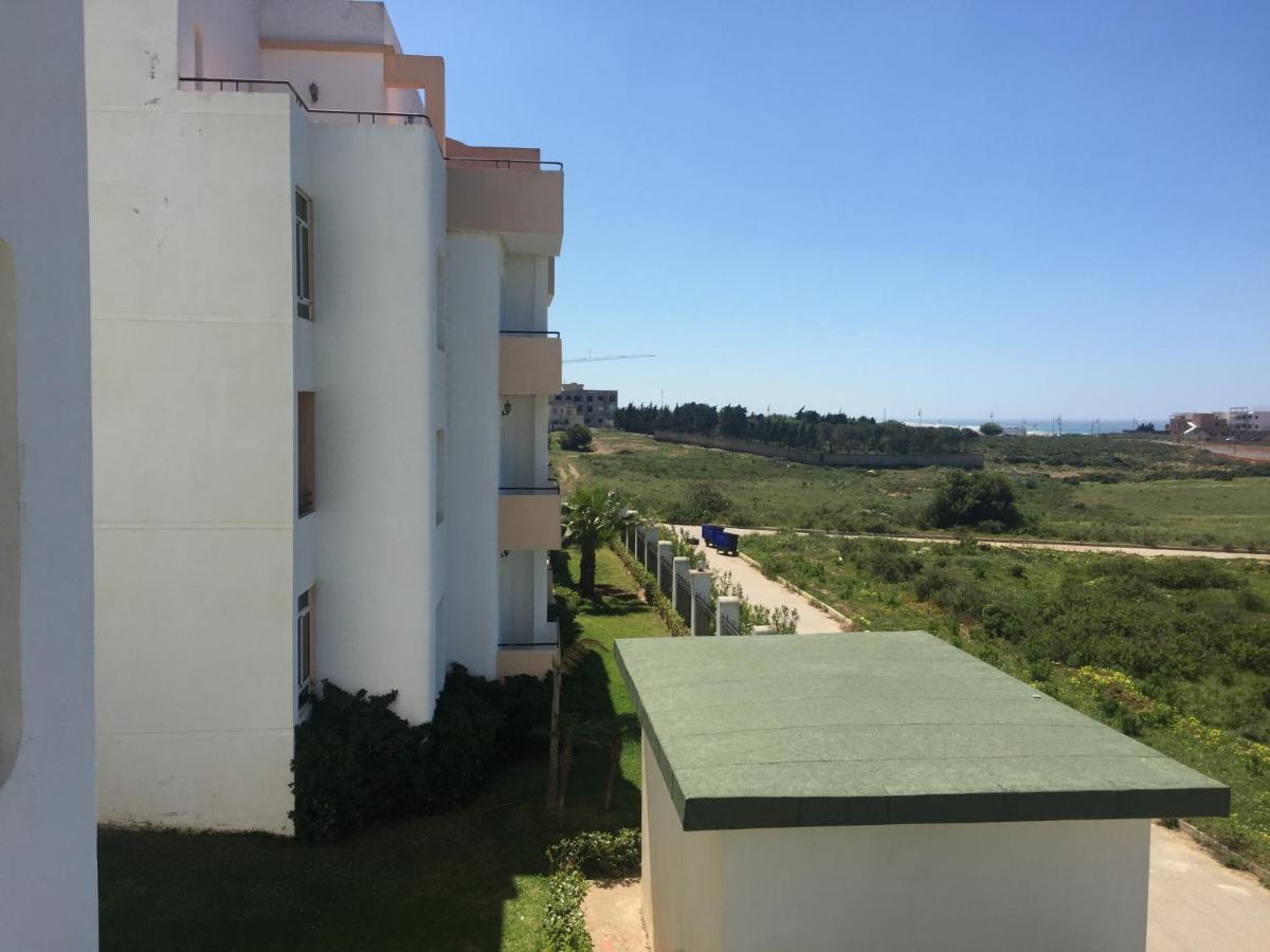 Appartement Avec Piscines, Vue Sur Mer Et Acces A La Plage A Achakar Hill, Tanger. Exteriör bild