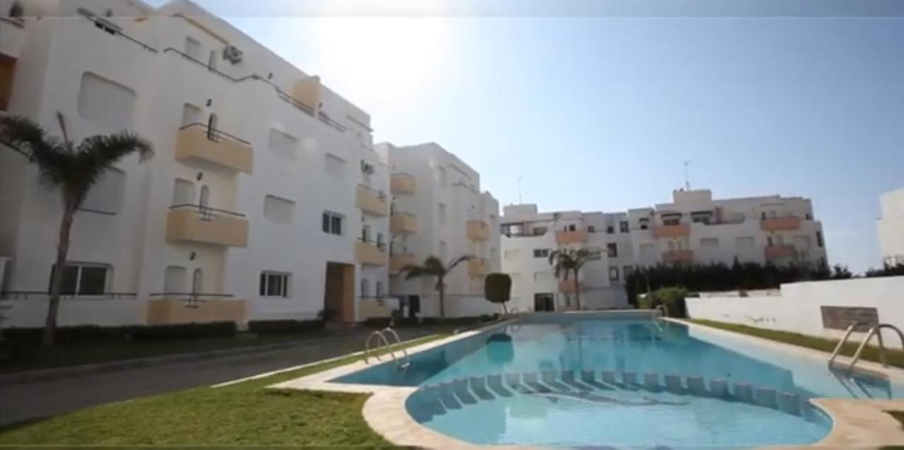 Appartement Avec Piscines, Vue Sur Mer Et Acces A La Plage A Achakar Hill, Tanger. Exteriör bild